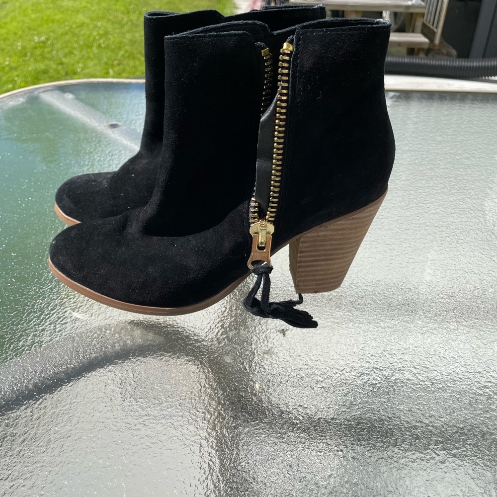 Boots - Picture 2 of 2